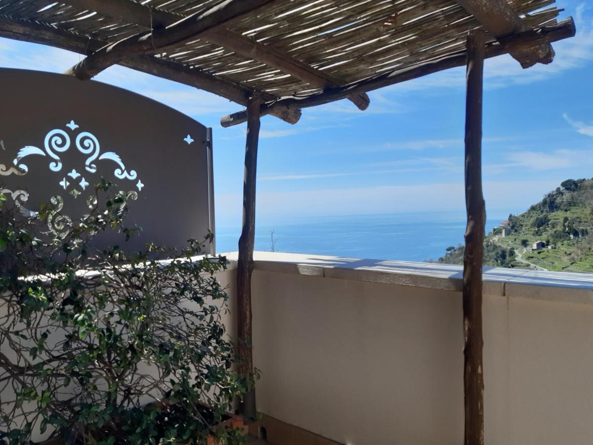 Agriturismo Orrido Di Pino Аджерола Экстерьер фото