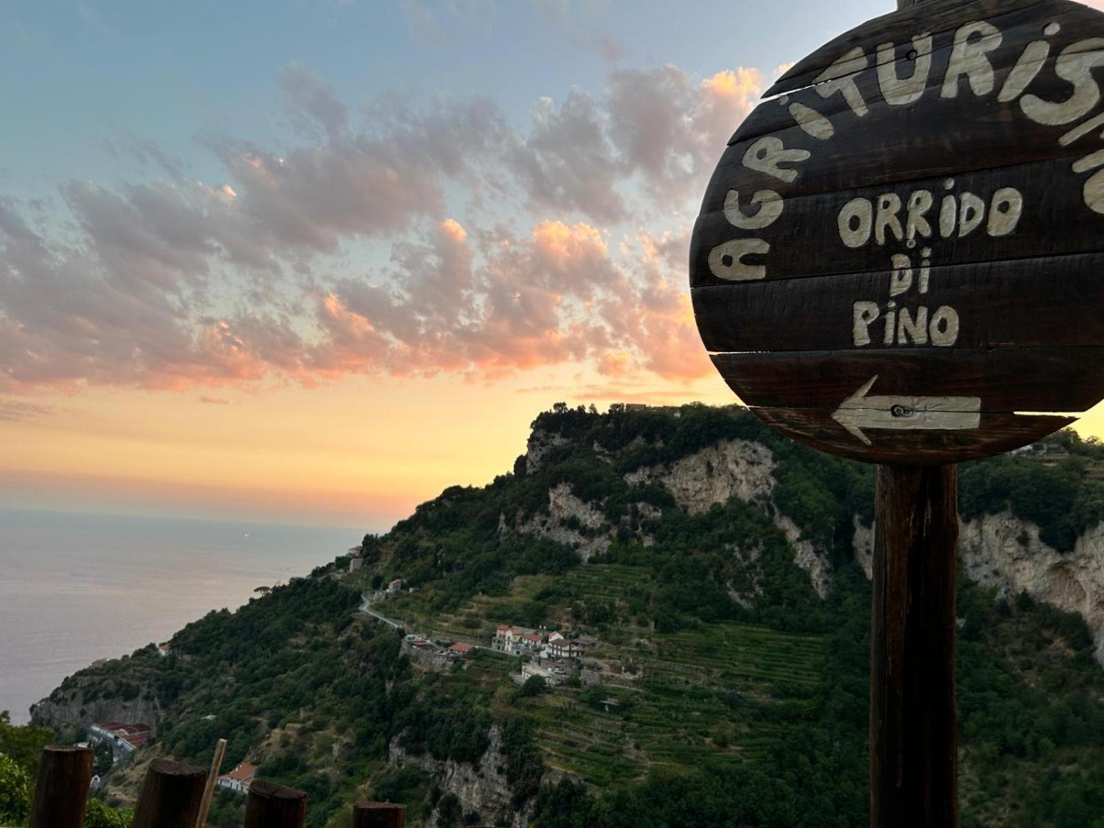 Agriturismo Orrido Di Pino Аджерола Экстерьер фото